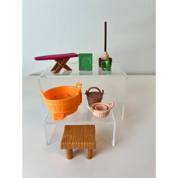 Li'l Woodzeez Housekeeping Toy Set w/Miniature Accessories and 2 Rabbit Figures - Picture 10 of 12